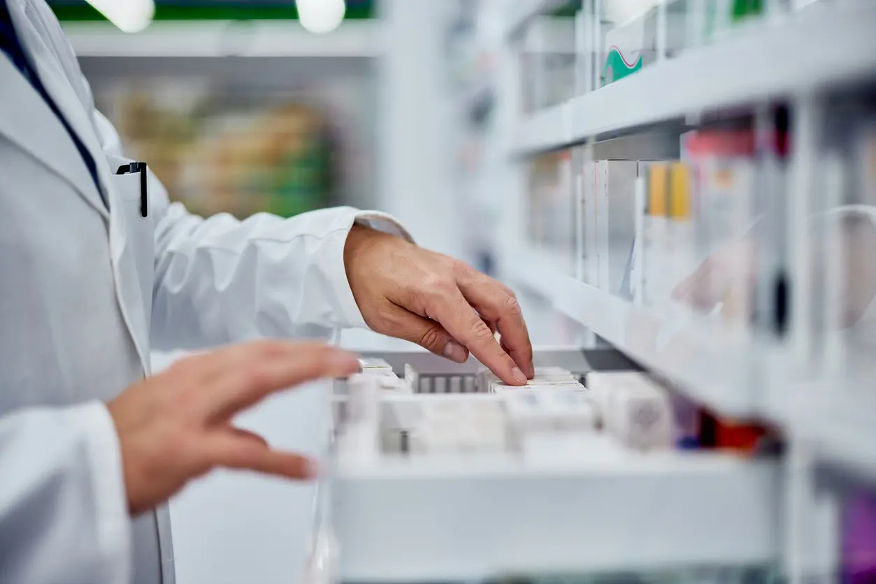 Farmacie di turno a Mantova aperte oggi, 19 giugno 2025